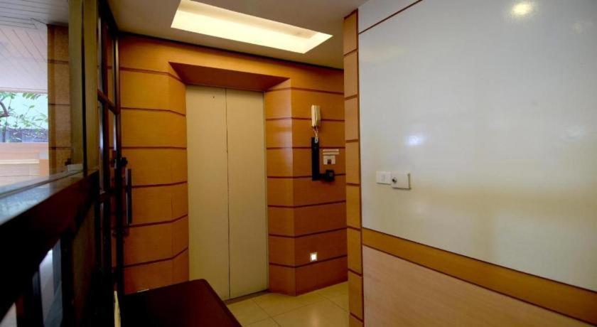 Alameda Suites Hotel Bangkok Luaran gambar