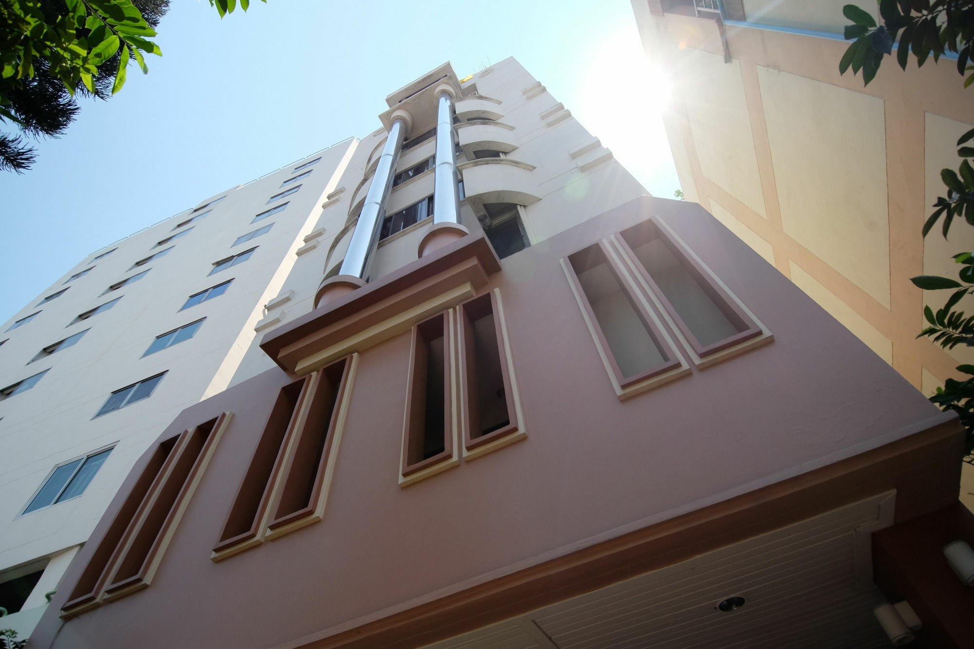 Alameda Suites Hotel Bangkok Luaran gambar